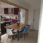 Apartament T28 Edif Europa Y Parking Gratuito *